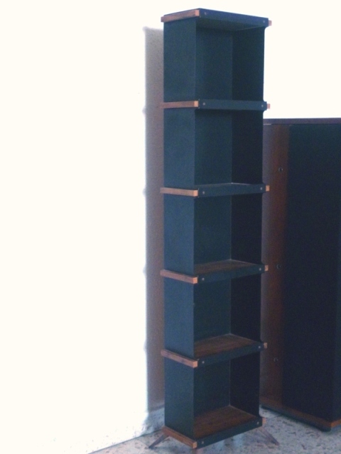 stand1.JPG
