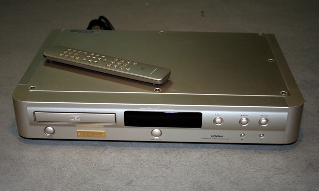 Marantz_CD17KI.JPG
