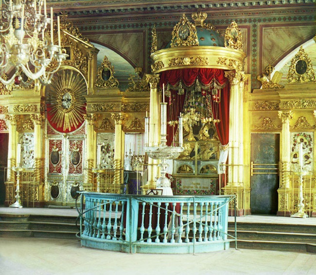 p87-3065.jpg