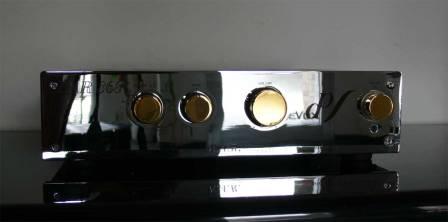 ear868-1.jpg