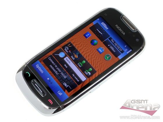 gsmarena_001.jpg