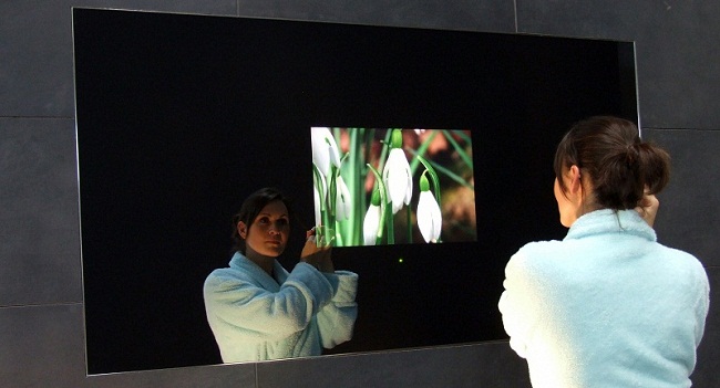 Invisible TV Screen.jpg