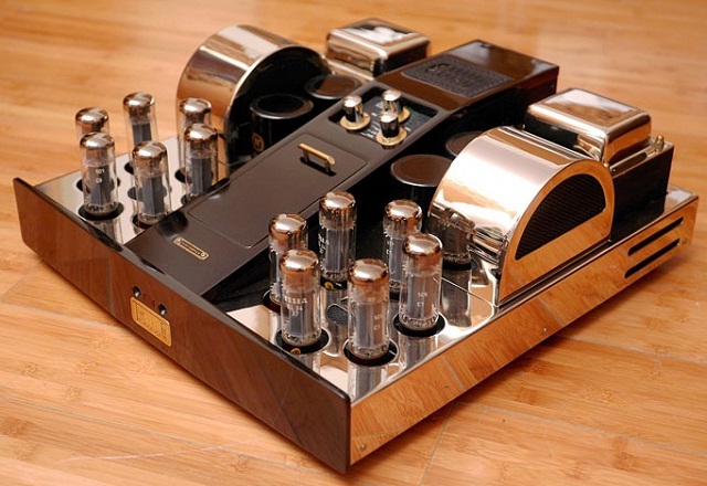 Tube Technology Synergy AMP - מגבר שפורפרות.jpg