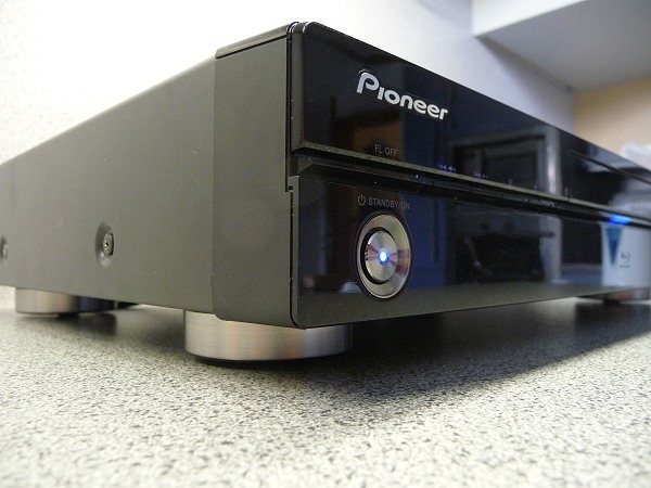 pioneer_bdplx52_n_style_3.jpg