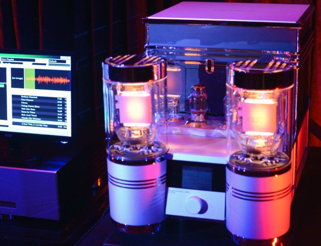 2012CES-X-TNT2.jpg