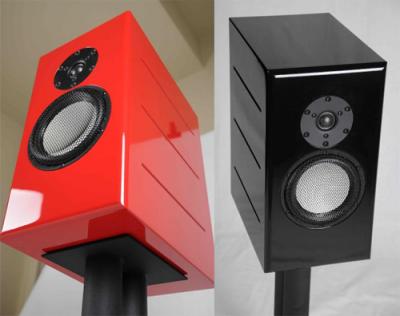 roberts-acoustics-rapide-monitor.jpg