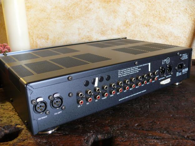 1331755144_263355360_3-Electrocompaniet-ec-4-Elettronica.jpg