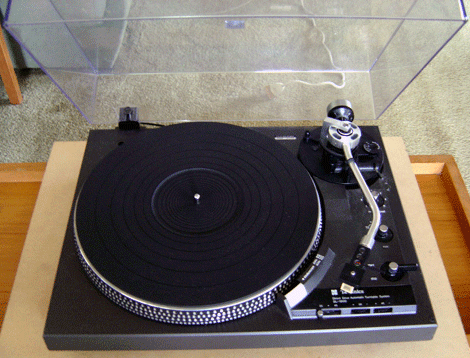 Technics_SL-1900_470x358_pixels.gif