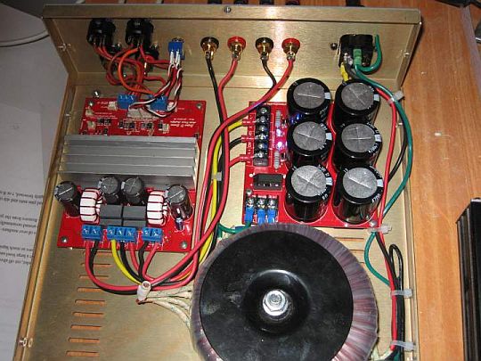 SDS-470 amp-internal-reduced.jpg