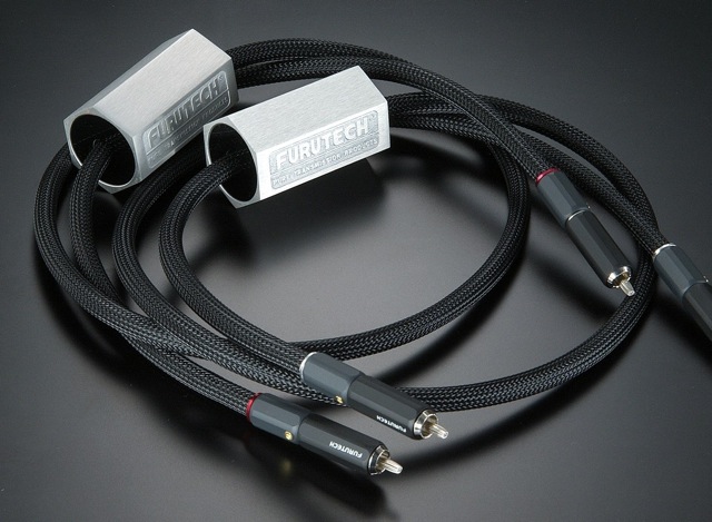 Furutech_Audio-Reference-III-RCA_a1968_2.jpg
