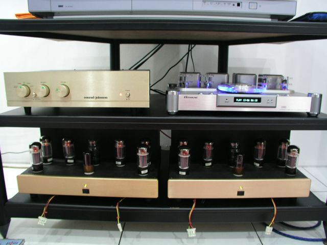 1 SE40 on rack.jpg