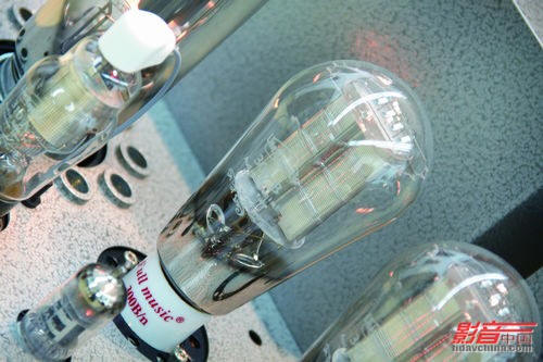 lm219-tubes.jpg