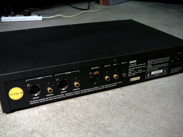 Adcom_GDA-700r.JPG