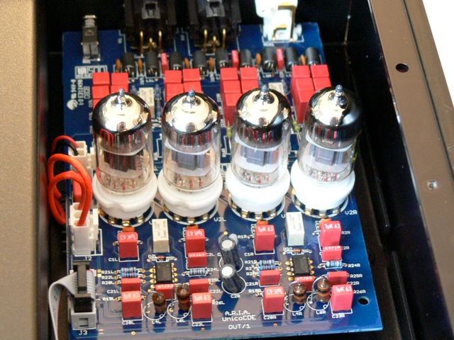 UnicoCDE020.jpg