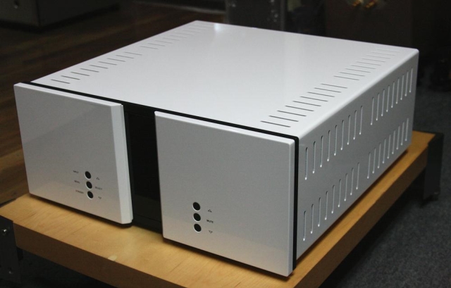 RI-100.jpg