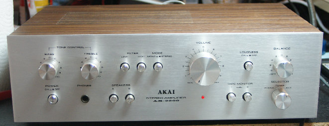 akai.jpg