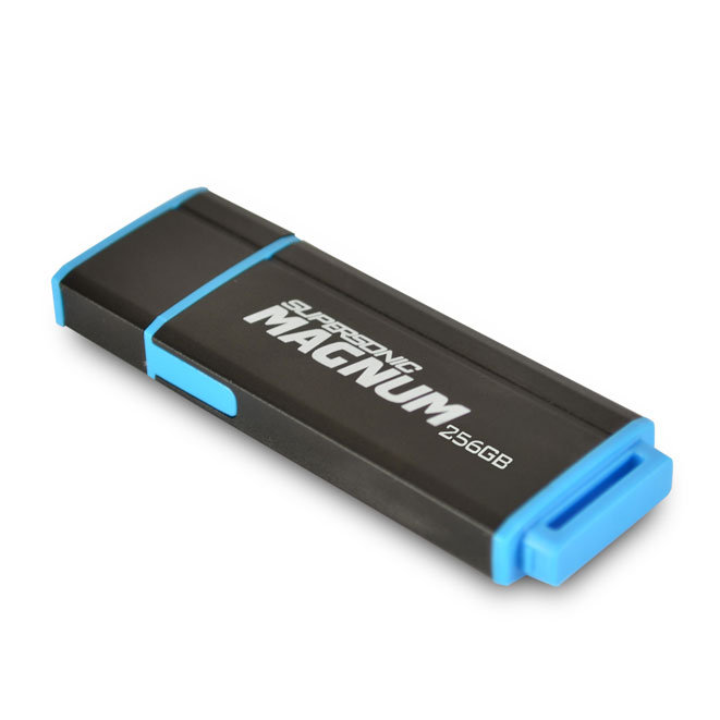 USB_SuperSonicMagnum_256GB_Left.jpg