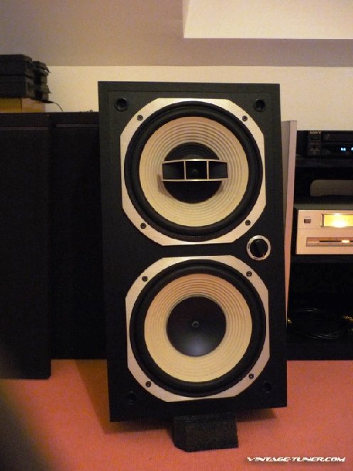 Kenwood%20LS_770%20hornman%203418.jpg