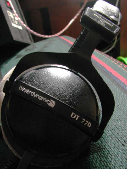 DT770044copy.png