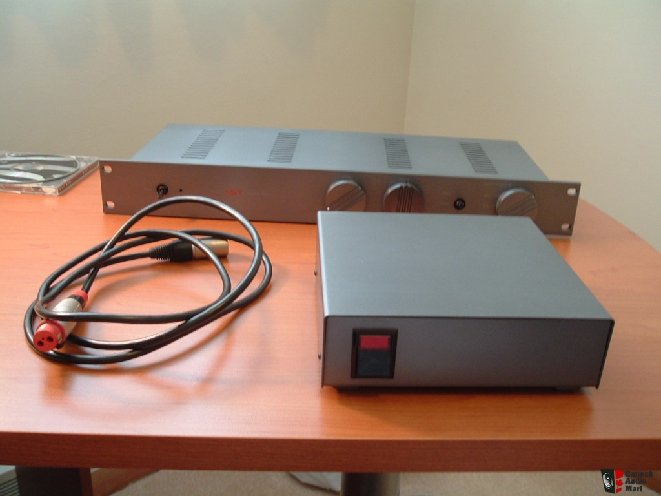 185164-musical_fidelity_mvt_preamplifier.jpg