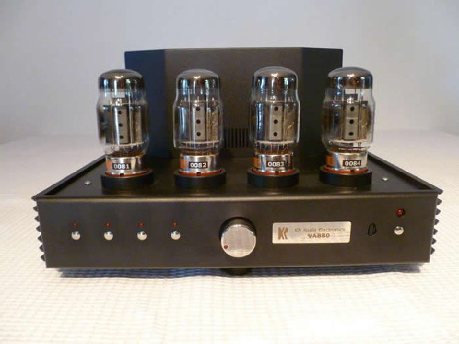 VA880.jpg