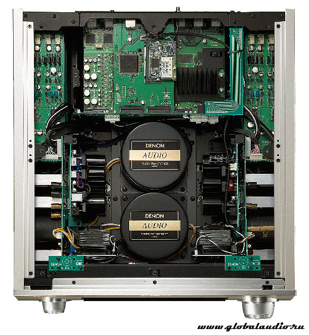 Denon_AVP-A1HD_(003).jpg