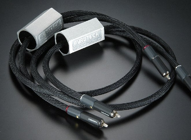 Furutech_Audio-Reference-III-RCA_a1968_2.jpg