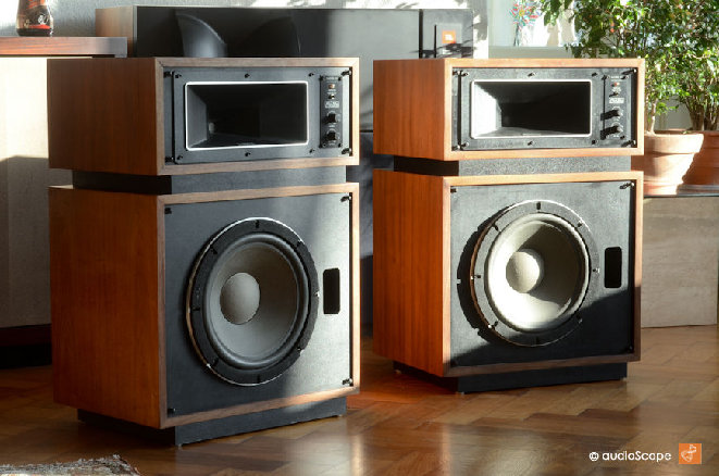 altec_model_fourteen_14-1.jpg