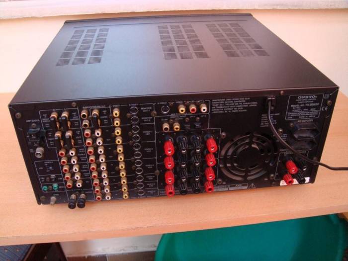 Onkyo-TX-DS939-AV-receiver-Kusursuz__18552698_1.jpg