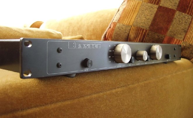 bryston7.jpg