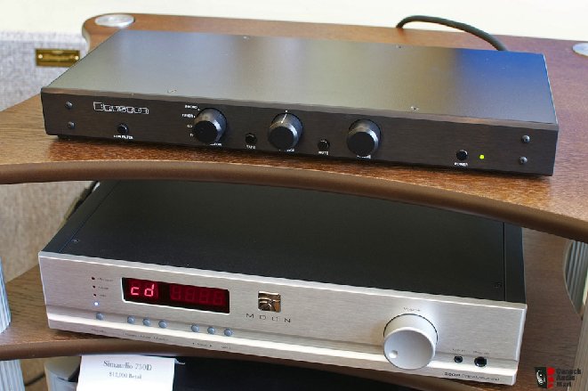 296182-bryston_04b_preamplifier_see_photo.jpg