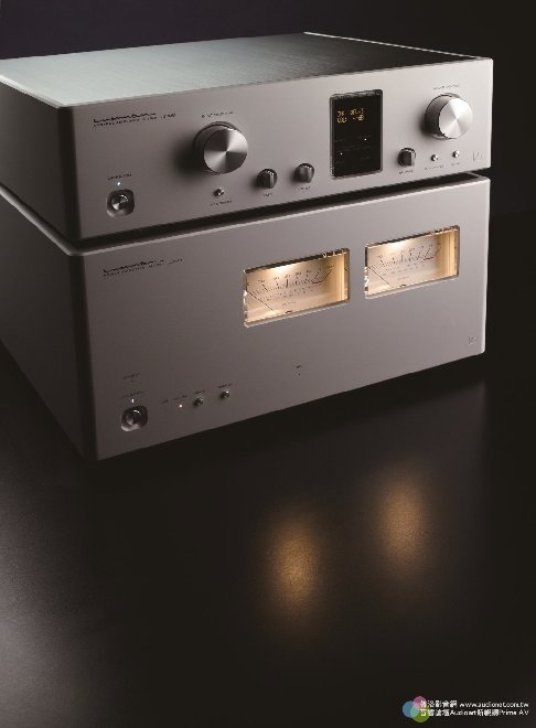 luxman 900.jpg