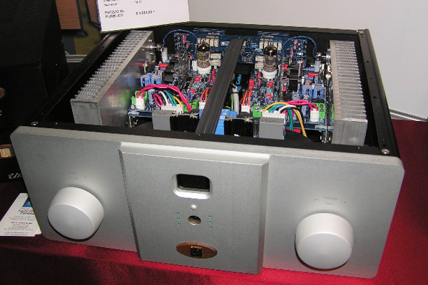 200801_unison.jpg