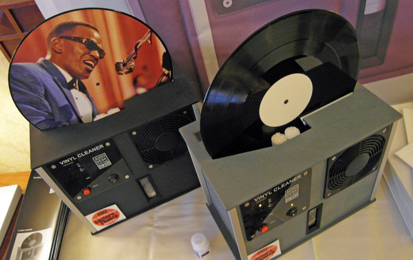 Vinyl-Cleaning-Machine.jpg