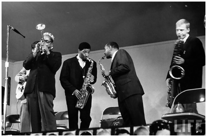 dizzy-gillespie-l-sonny-rollins-2l-ben-webster-3l-and-gerry-mulligan-r-performing-at-the-monterey-jazz-festival-by-nat-farbman-1958.jpeg
