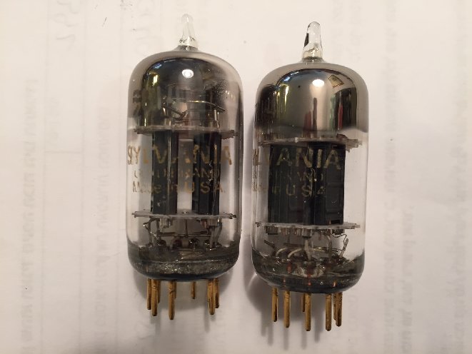 12AU7 sylvania - gold pin.jpg