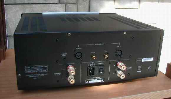 advanced acoustic maa 406 - rear.jpg