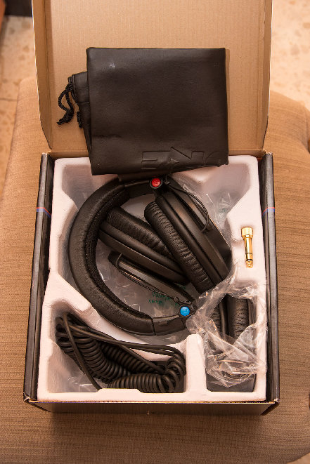 Shure-SRH840_lowres.jpg