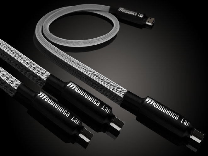 USB-PEBBLE-Consequence-audiomica-D.jpg