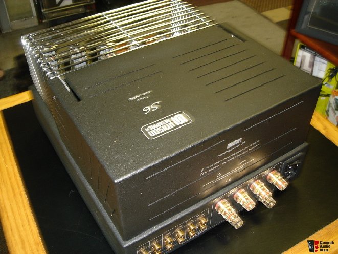 360831-unison_research_s6_integrated_tube_amp_ 4.jpg
