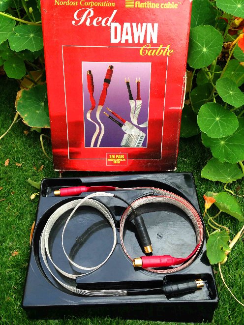Nordost Red Dawn Box & Cables SM.jpg