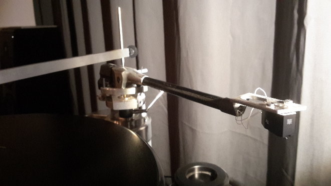 Hana SL Nottingham Ace Space tonearm 2.jpg