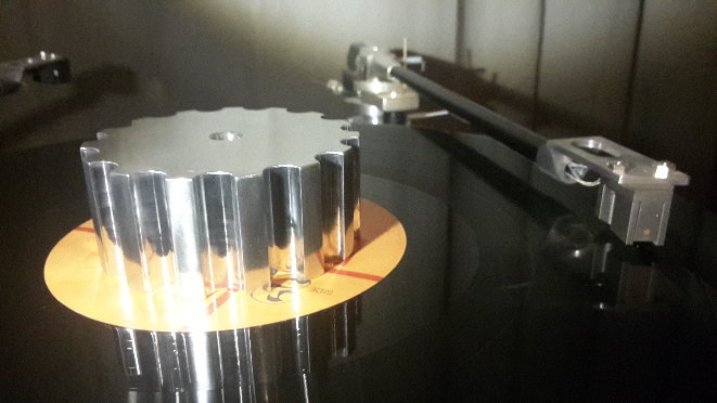 Audiozip T-Clamp 300.jpg