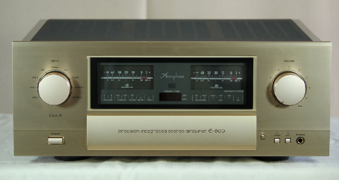 Accuphase E-600 DAC-40f.png
