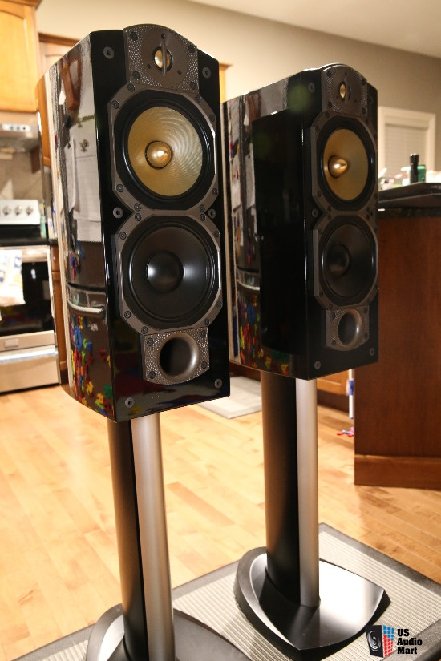 1138531-paradigm-signature-s4-v1-with-j23-stands.jpg
