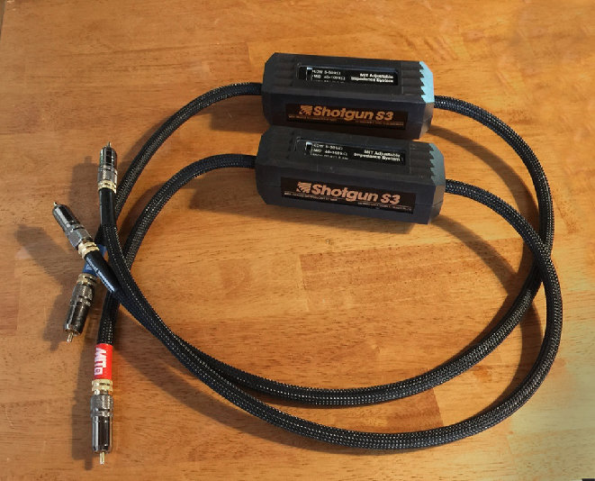 1080743-mit-shotgun-s3-interconnect-cable-1m-rca-200.jpg
