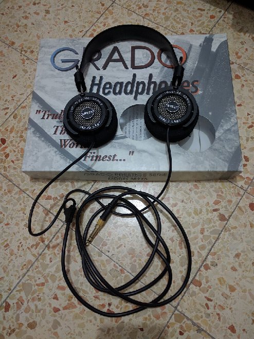 Grado SR225.jpg