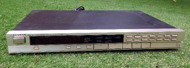 Luxman T-03L front 1 small.jpg