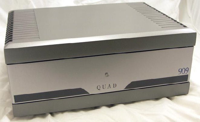 QUAD 909 amplifier.jpg