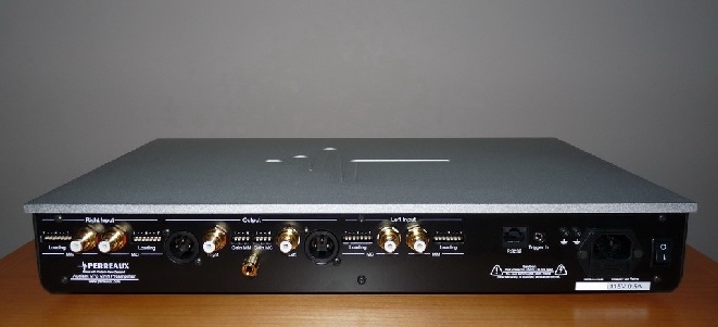 1435712-perreaux-audiant-vp3-phono-stage.jpg